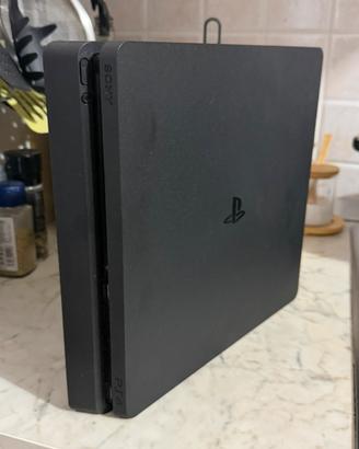 Playstation 4 Slim