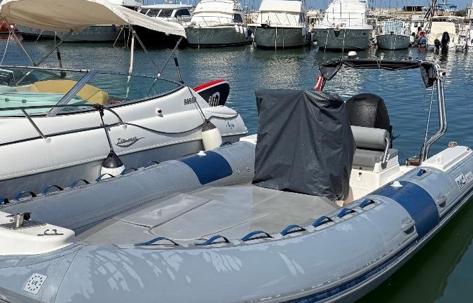 BWA 650 America Refittato - Motore Mercury 150CV