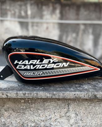 Serbatoio harley davidson 883 R