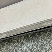 Letto singolo + rete doghe + materasso