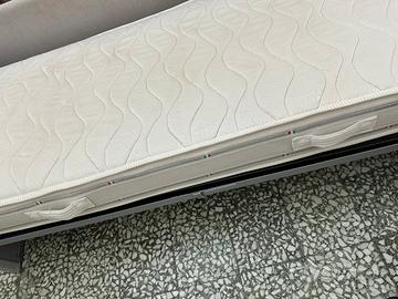 Letto singolo + rete doghe + materasso