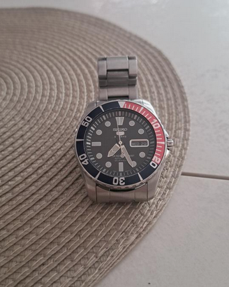 Seiko 5 Sport - SNZF15K1 