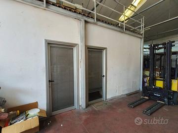 Immobile di 670 m² a Prato
