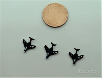 3 AEREI Grumma F9F COUGAR BLU MINIATURA 1:1250