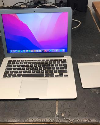 Apple 2017 I5 ram8gb ssd-nve 256gb ios Monterey ba