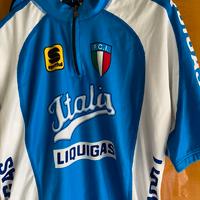 Completino estivo nazionale italiana ciclismo.