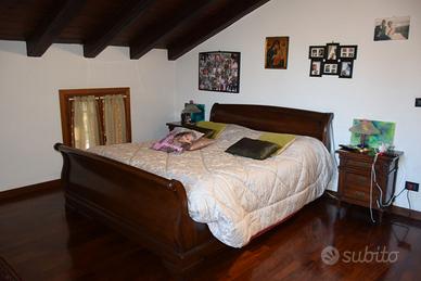 Camera matrimoniale in legno