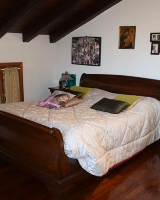 Camera matrimoniale in legno