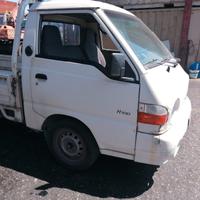 HYUNDAI H100 RICAMBI MOTORE 2.5 TD TIPO D4BF CAMBI
