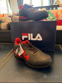 Sneakers FILA nuove con cartellino e scatola