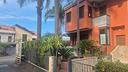 villa-a-schiera-d-angolo-a-acireale