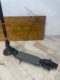 Monopattino Ninebot F30 E