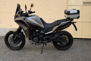 MOTO MORINI X CAPE 649 CERCHI A RAGGI