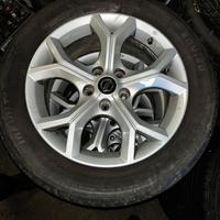treno gomme cerchi 215/60 r17 nissan juke