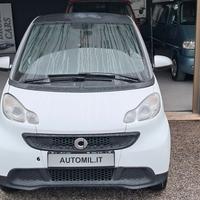 Smart ForTwo 1000 45 kW MHD coupé pure Neopatentat