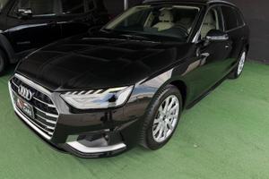 Audi A4 Avant 30 TDI/136 CV S tronic Business Adva