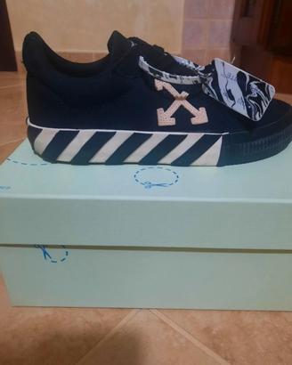 Scarpe griffate off-white donna