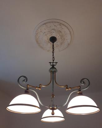 Lampadario 3 luci,vetro satinato,metallo azzurroro