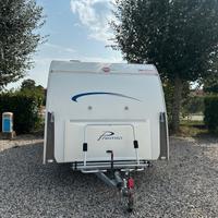BURSTNER CARAVAN PREMIO 4502 TS