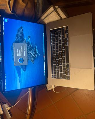 Mac Book Pro 16”