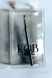 ferretto taliapelle per mani e piedi 