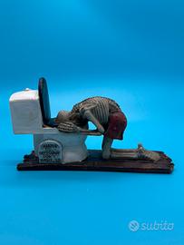 Summit collection action figure WC teschio