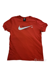 maglietta Nike