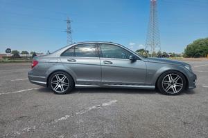 Mercedes benz w204  2011