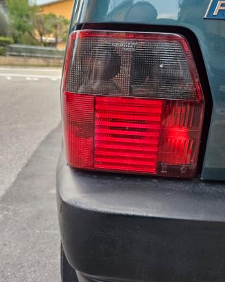 Fiat uno fanale posteriore 