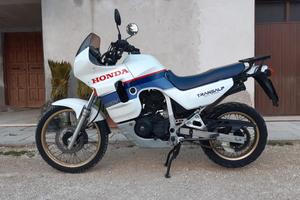 Honda XL 600 V Transalp - 1987 2500 KM