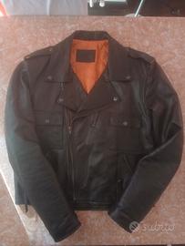 Giubbotto biker uomo in pelle. 