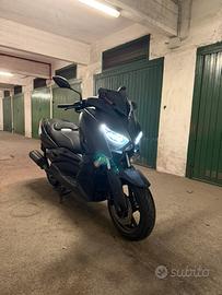 Yamaha Xmax Iron Max 125