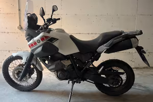 Yamaha XTZ 660