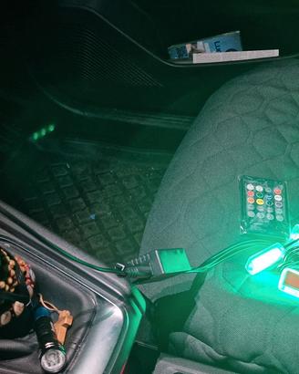 LUCI LED +CASSE AUDIO