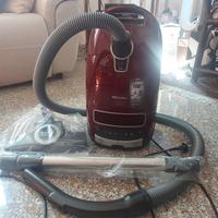 Aspiratore MIELE NUOVO CON GARANZIA