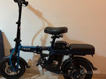 Bici elettrica pieghevole ENGWE T14 quasi nouva