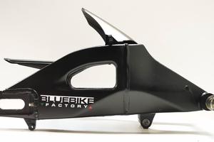FORCELLONE POSTERIORE SWING ARM PER SUZUKI GSX R 1