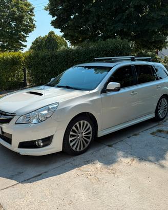 Subaru Legacy Dynamic 2.0 SW