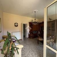 4 LOCALI A VIETRI SUL MARE