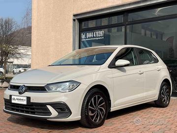 Volkswagen Polo 1.0 LIFE 80cv NEOPATENTATI