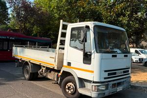 Autocarro iveco