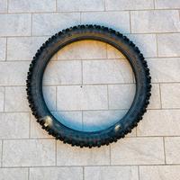 Gomme enduro usate 90/90 r21