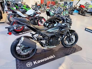 Kawasaki Z 500 Kawasaki Z500 m.y. 2026 in promo