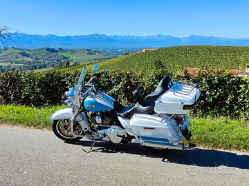 Harley Davidson Road King Classic 103