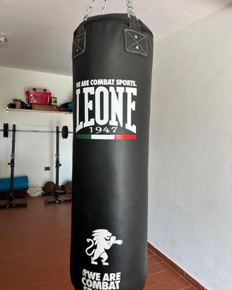 Sacco LEONE+guanti LEONE (due paia)+paratibie