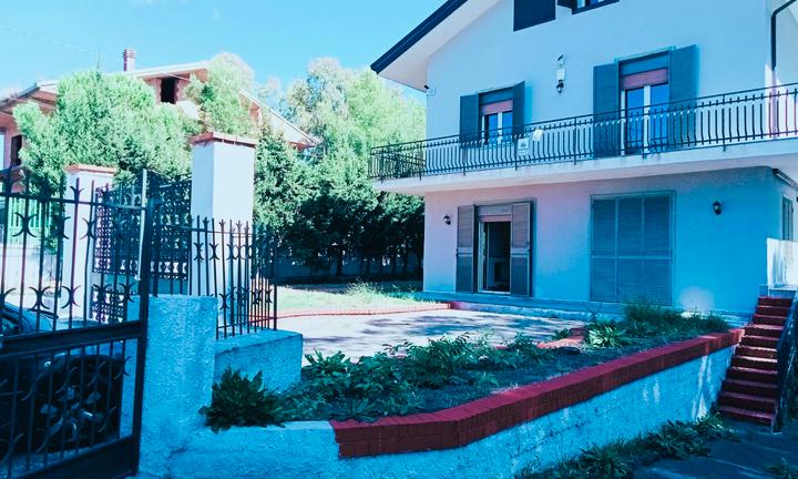 Villa Singola Con Giardino Nicolosi