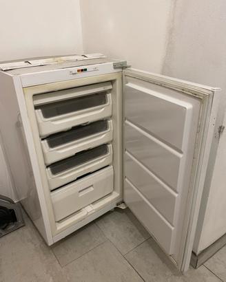 Freezer a incasso 3 cassetti funzionante
