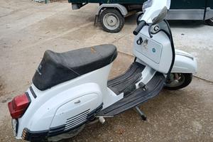 Vespa 50 special