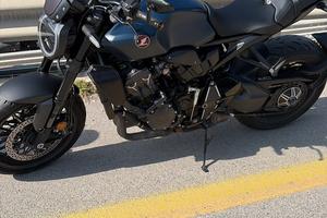 Honda CB 1000 R Black Edition