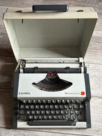 Olympia Traveller de Luxe – macchina da scrivere